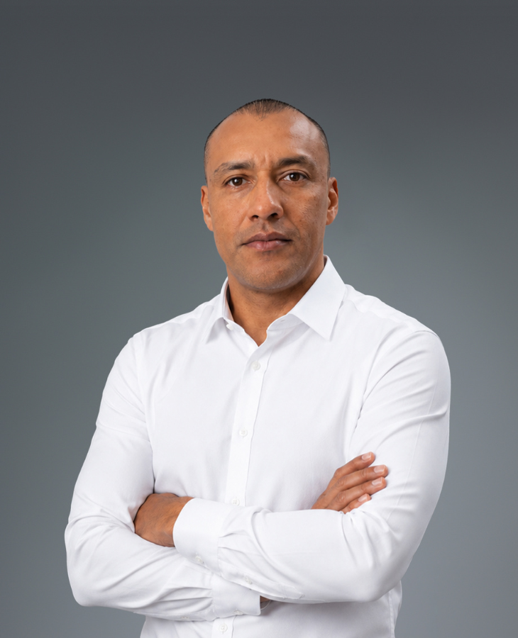 Gustavo Cruz 